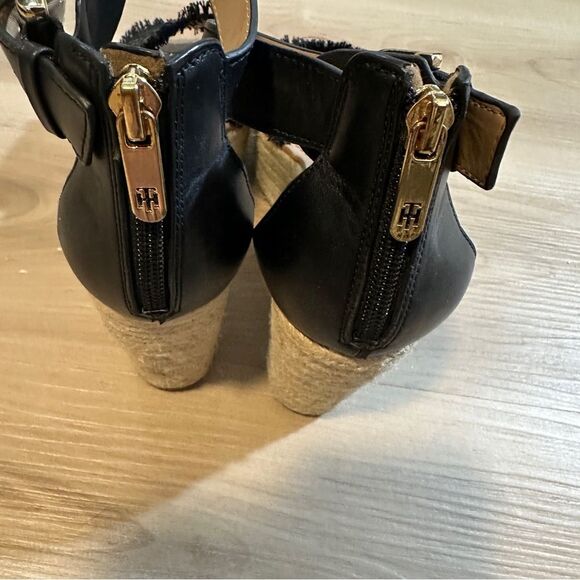 Tommy Hilfiger Black Raffia Fringe Terrin Open Toe Espadrille Sandals Size 7.5 - Picture 6 of 13